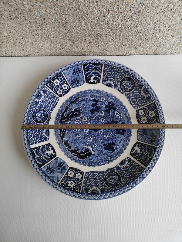 古玩陶瓷六十至八十年代歲寒三友松竹梅青花盤拍賣,當(dāng)前價格398元