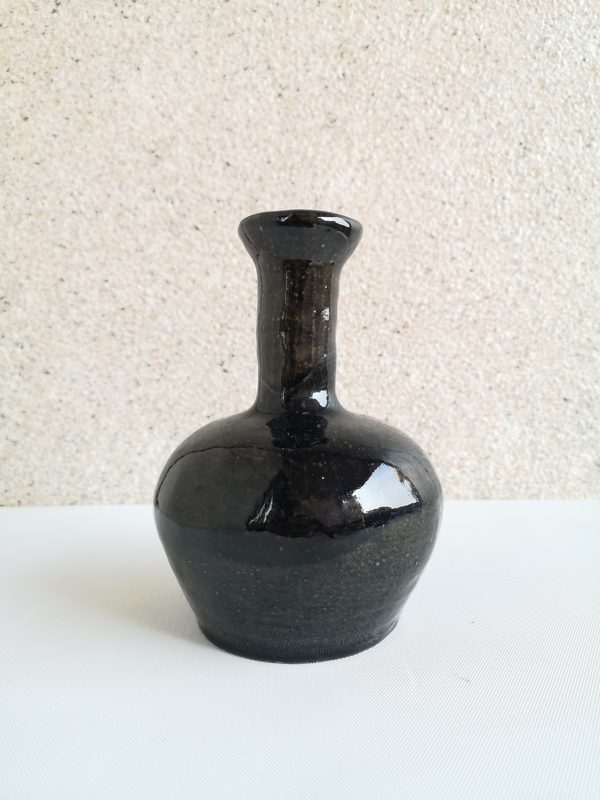古玩陶瓷清末民國磁州窯黑釉天球瓶拍賣,當前價格450元