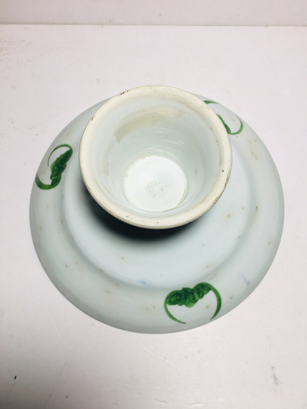 古玩陶瓷(已保真帶證書)釉下彩葡萄紋高足盤拍賣,當前價格888元