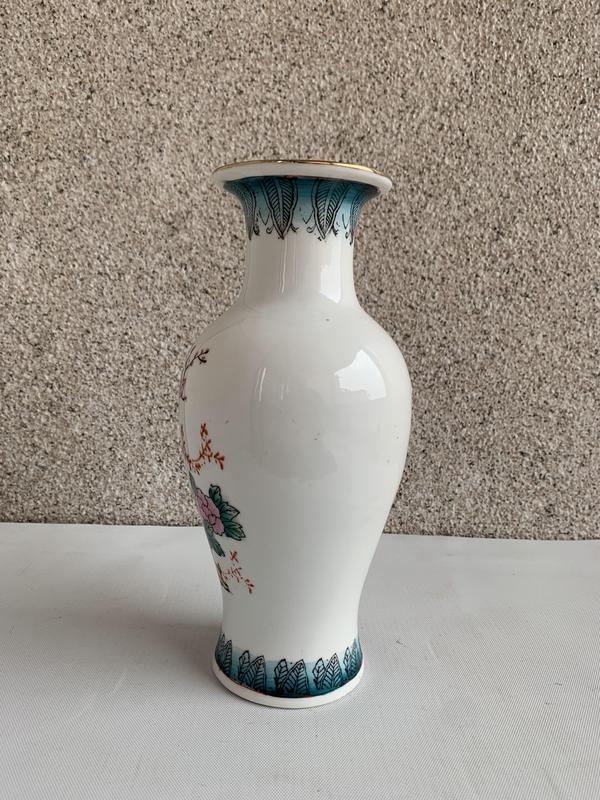 古玩陶瓷出口創匯期花鳥紋彩瓷觀音瓶拍賣,當前價格298元