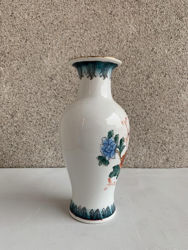 古玩陶瓷出口創匯期花鳥紋彩瓷觀音瓶拍賣,當前價格298元