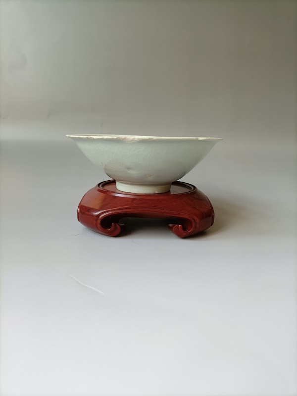 古玩陶瓷宋代影青折沿碗拍賣,當(dāng)前價(jià)格500元
