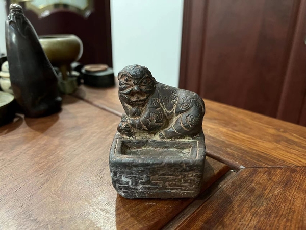 古玩陶瓷文房獅子擺件拍賣,當前價格255元
