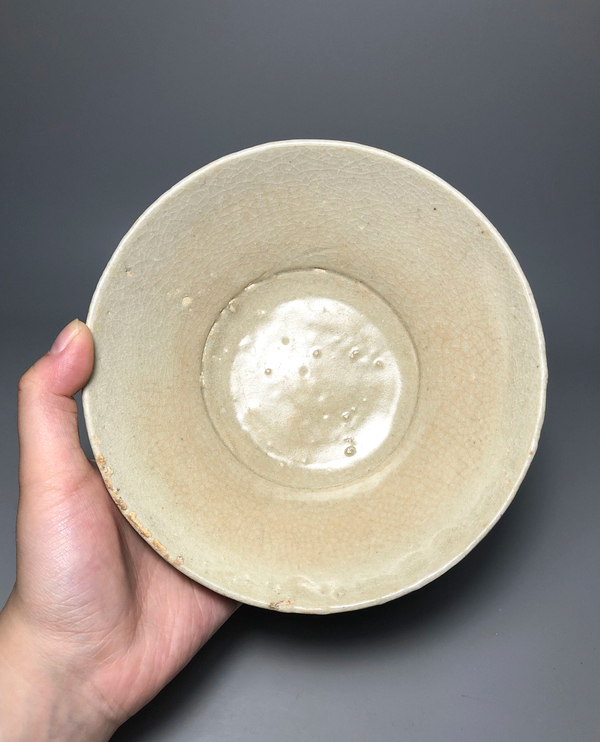 古玩陶瓷(收藏佳品)米黃釉碗拍賣,當前價格399元