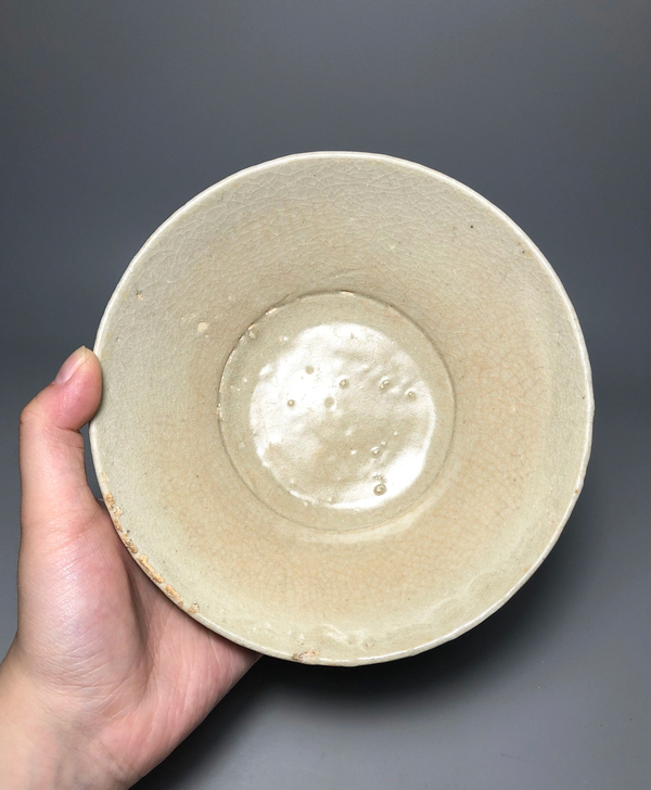古玩陶瓷(收藏佳品)米黃釉碗拍賣,當前價格399元