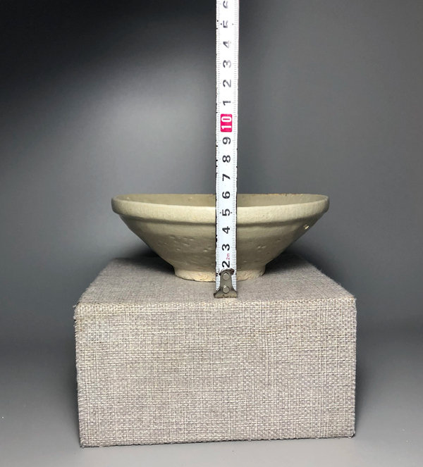 古玩陶瓷(收藏佳品)米黃釉碗拍賣,當前價格399元