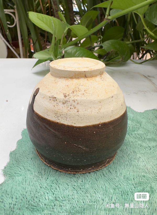 古玩陶瓷吉州窯褐釉琴爐拍賣,當(dāng)前價(jià)格850元
