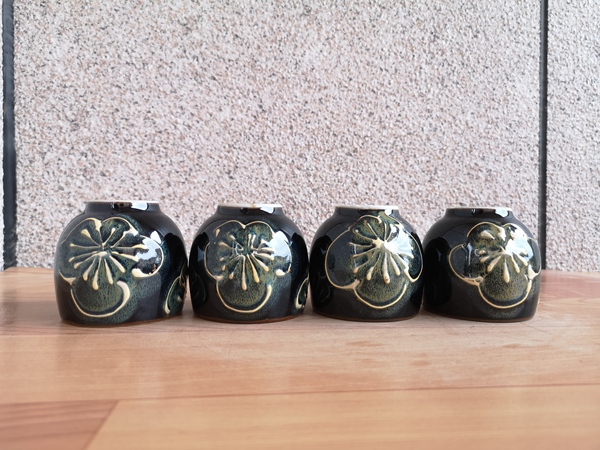 古玩陶瓷八十年代烏金釉杯拍賣,當(dāng)前價(jià)格220元