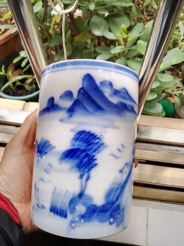 古玩陶瓷青花山水紋筆筒拍賣(mài)，當(dāng)前價(jià)格1280元