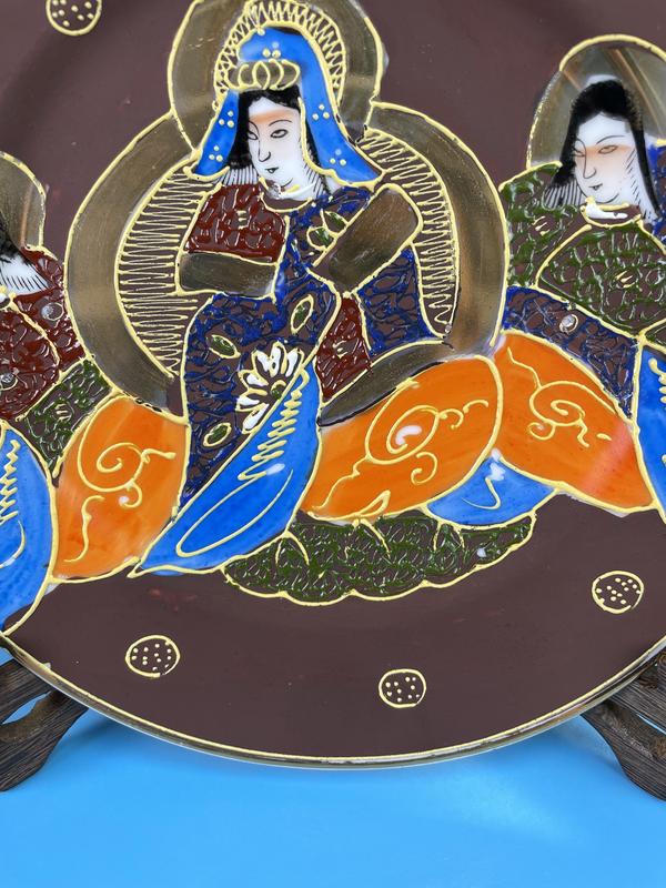 古玩陶瓷民國 精品料彩描真金菩薩人物紋盤拍賣,當前價格480元