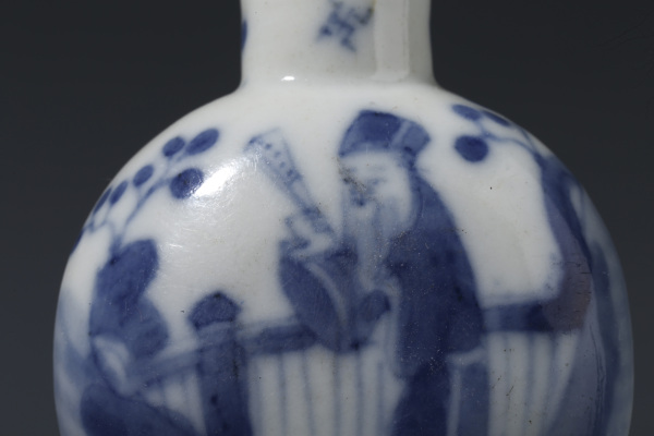 古玩陶瓷清晚·青花人物纹鼻烟壶拍卖，当前价格1404元