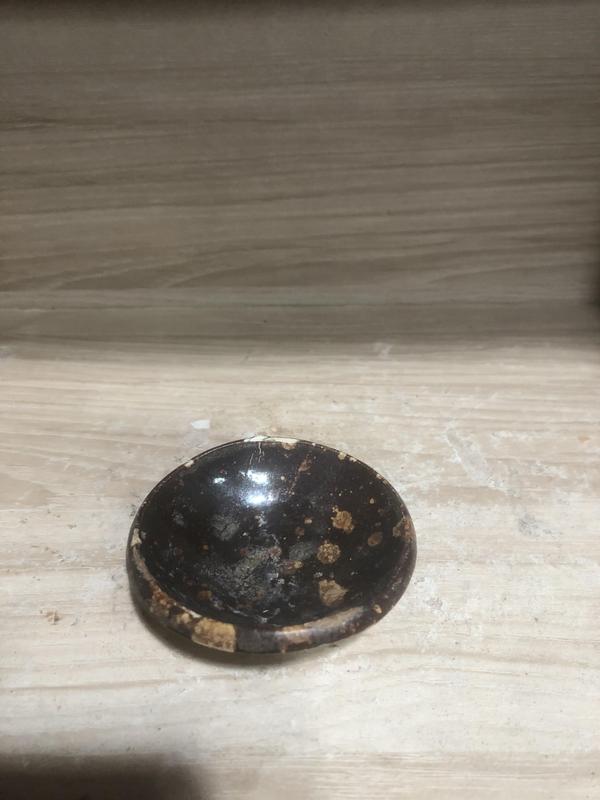 古玩陶瓷宋代吉州窯黑褐釉盞(代帽斑)拍賣,當(dāng)前價(jià)格1555元