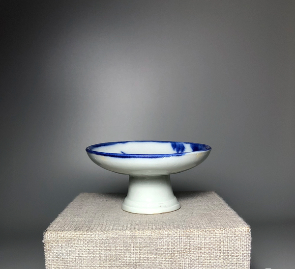 古玩陶瓷精品青花花卉紋高足盤拍賣,當前價格1588元
