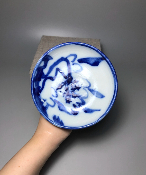 古玩陶瓷精品青花花卉紋高足盤拍賣,當前價格1588元