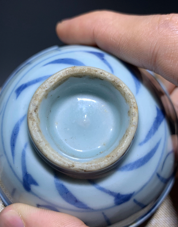 古玩陶瓷青花花卉紋杯拍賣，當(dāng)前價(jià)格1200元