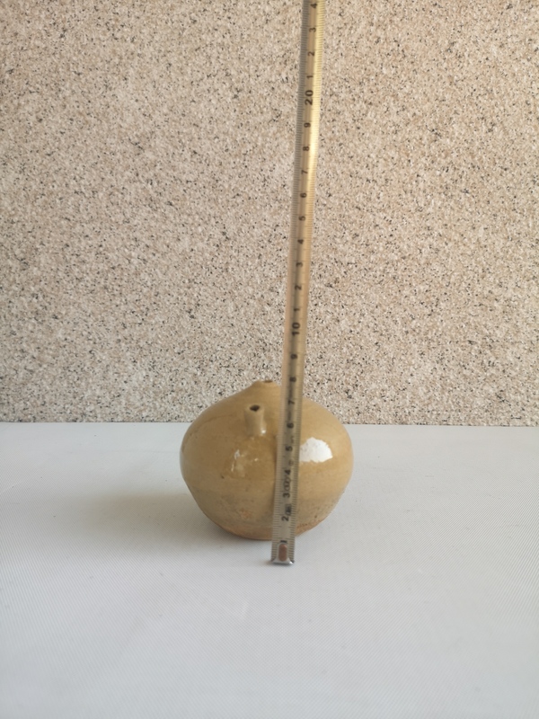 古玩陶瓷清代青釉水滴拍賣,當前價格750元
