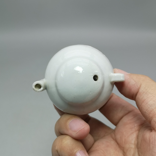 古玩陶瓷白釉水注拍賣,當前價格350元