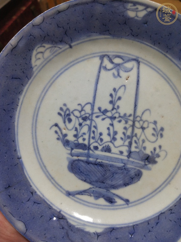 古玩陶瓷康熙·青花花籃紋盤真品鑒賞圖