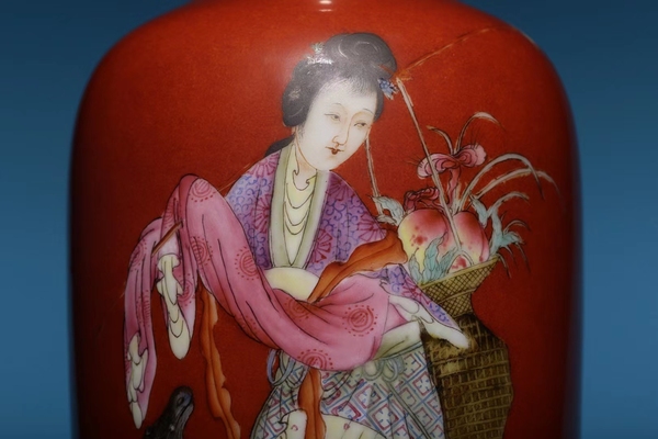 古玩陶瓷民國粉彩**紅地粉彩神仙人物蒜頭瓶拍賣,當前價格46500元
