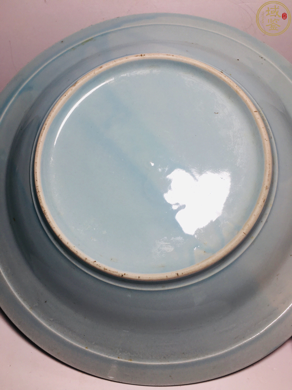 古玩陶瓷粉青釉蓮瓣團花紋折腰大盤拍賣,當前價格299元