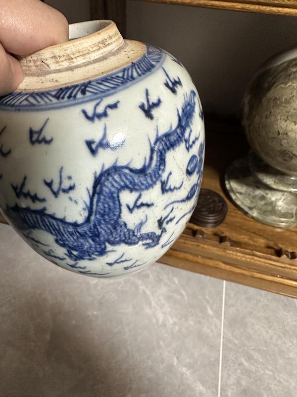 古玩陶瓷清代雍正線描龍紋青花蓋罐拍賣,當(dāng)前價格6500元
