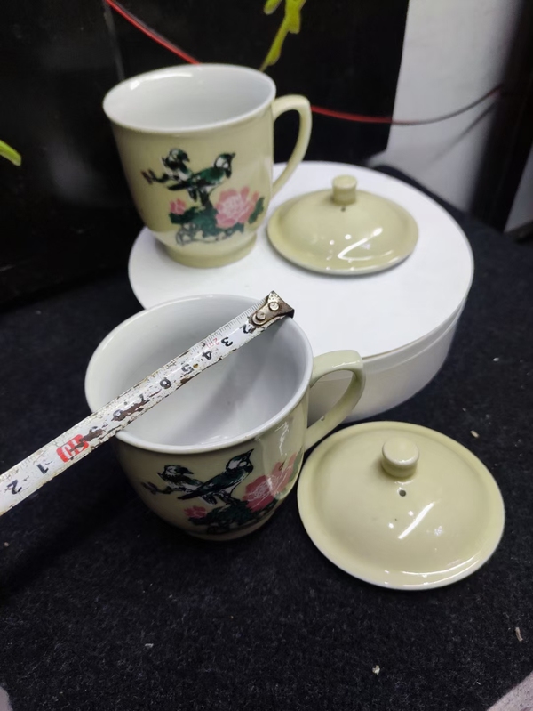 古玩陶瓷黃釉彩繪花鳥花卉紋手把蓋杯一對拍賣，當(dāng)前價格368元