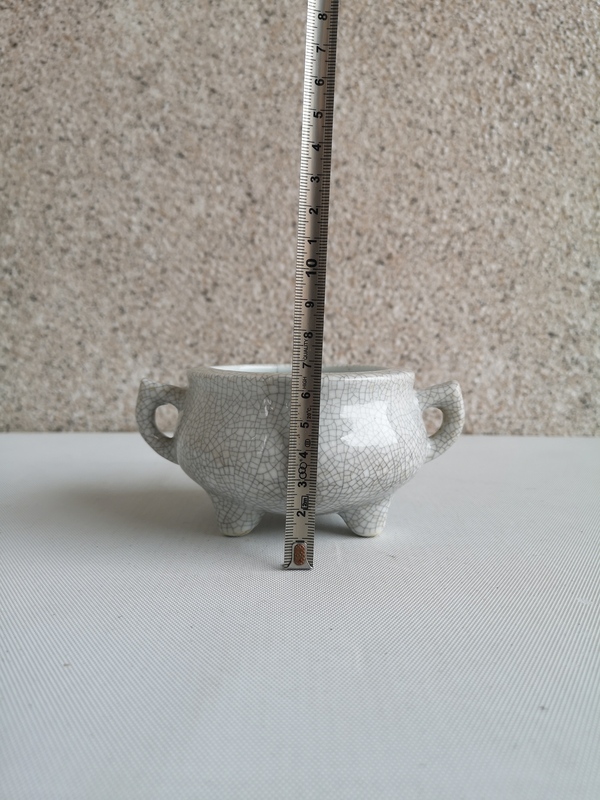 古玩陶瓷六十至八十年代哥釉香爐拍賣,當前價格398元
