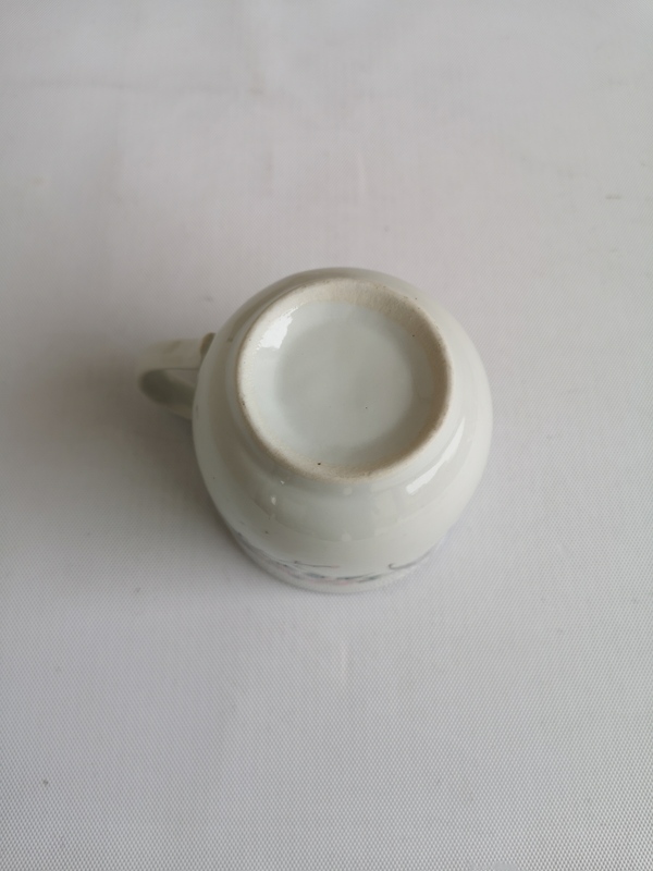 古玩陶瓷出口創(chuàng)匯期花鳥紋執(zhí)杯拍賣,當(dāng)前價格260元