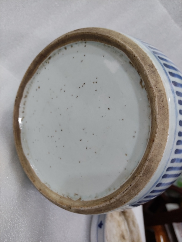 古玩陶瓷青花纏枝花卉紋蓋罐拍賣,當(dāng)前價(jià)格1680元