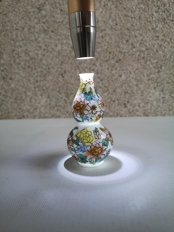 古玩陶瓷出口創(chuàng)匯期花卉紋葫蘆瓶拍賣,當(dāng)前價格260元