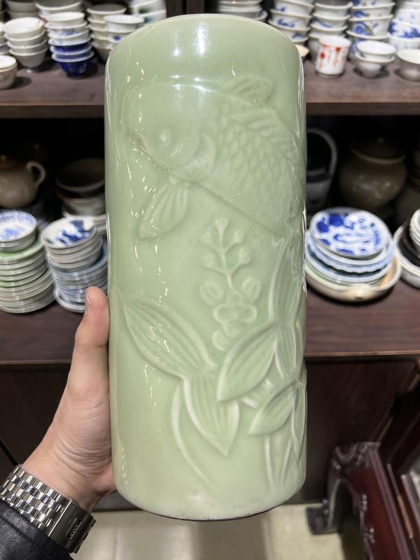 古玩陶瓷【低價一手就放漏】民國·魚藻紋青釉大筆筒拍賣,當前價格1688元