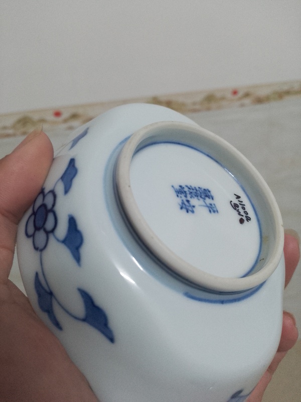 古玩陶瓷山水紋青花海棠盤拍賣,當前價格500元