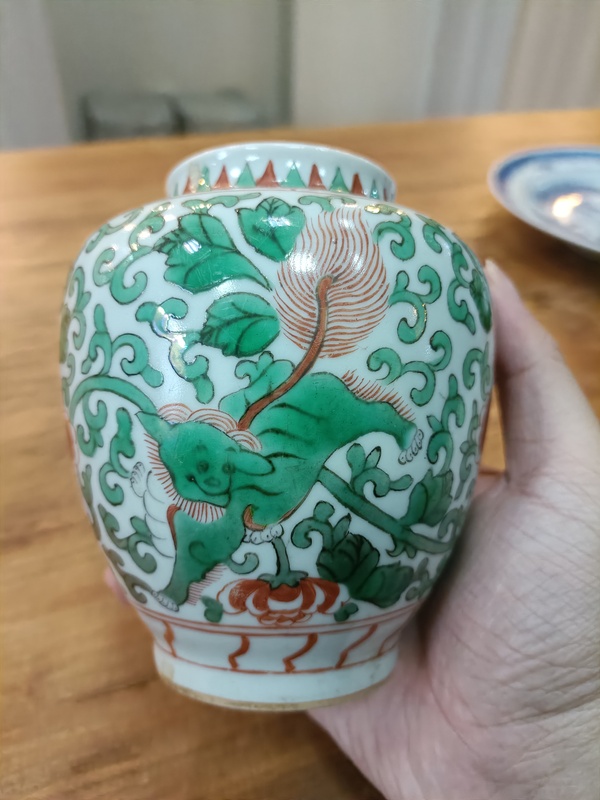 古玩陶瓷五彩獅紋罐拍賣,當前價格8888元