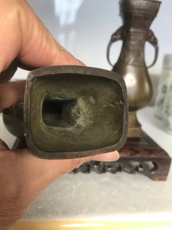 古玩銅器仿古瓶拍賣,當前價格15000元
