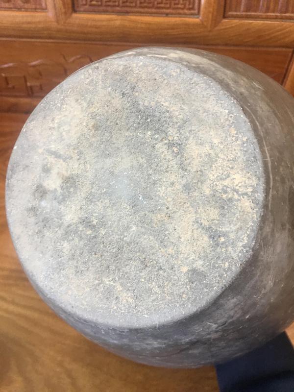 古玩陶瓷精美漢代盤口灰陶瓶拍賣,當前價格888元