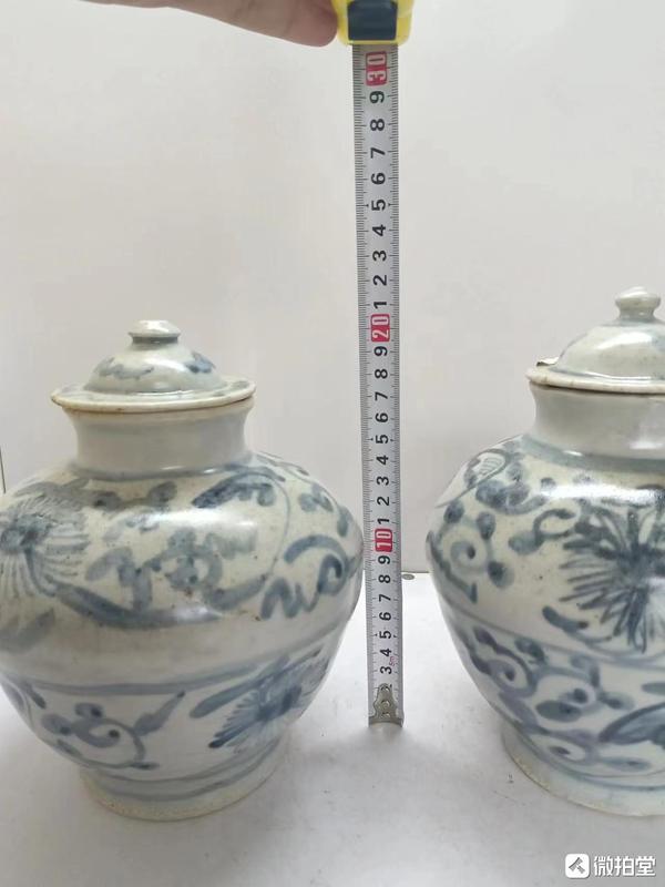 古玩陶瓷清初青花纏枝花卉紋蓋罐一對(duì)拍賣,當(dāng)前價(jià)格12000元