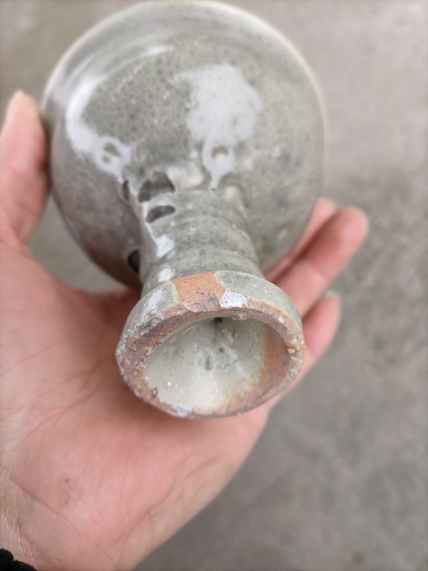 古玩陶瓷龍泉窯青釉高足杯拍賣,當前價格300元