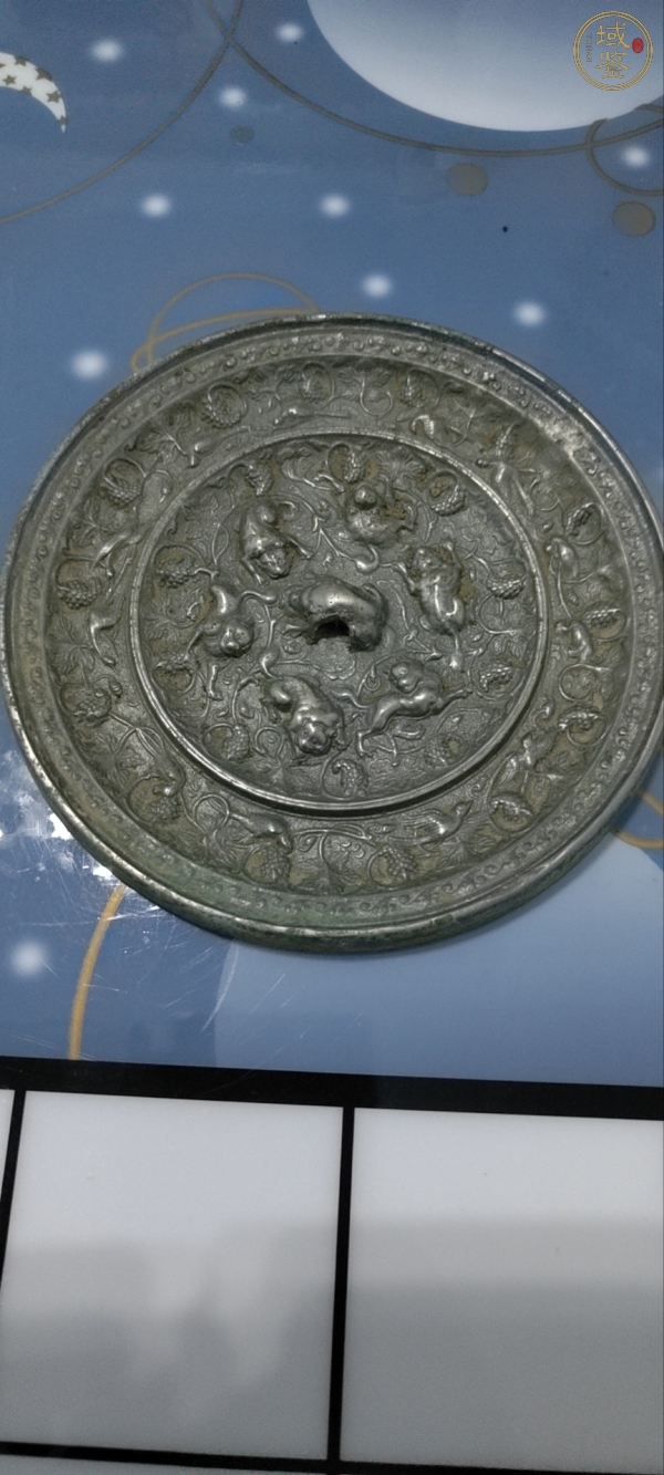 古玩铜器宋代海兽葡萄镜真品鉴赏图