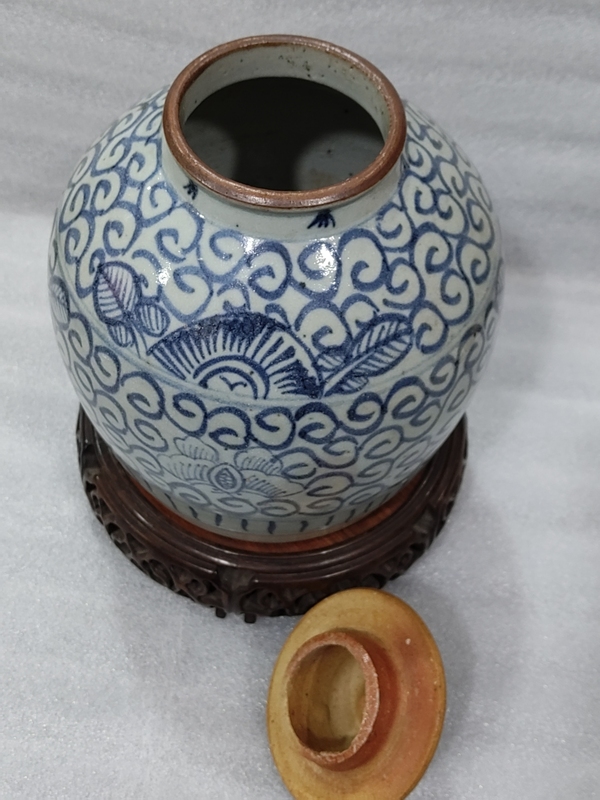 古玩陶瓷清代順治青花花卉紋將軍蓋罐拍賣,當前價格4500元