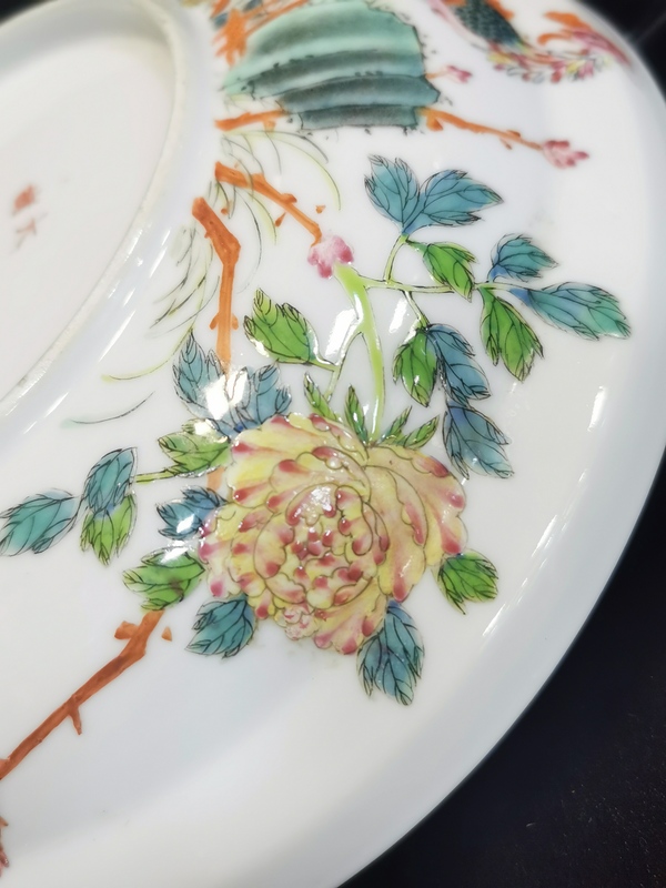 古玩陶瓷粉彩蓋盆拍賣,當前價格4000元