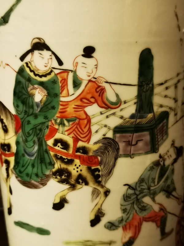 古玩陶瓷清晚期光緒五彩長亭送別棒槌瓶拍賣,當(dāng)前價(jià)格13000元