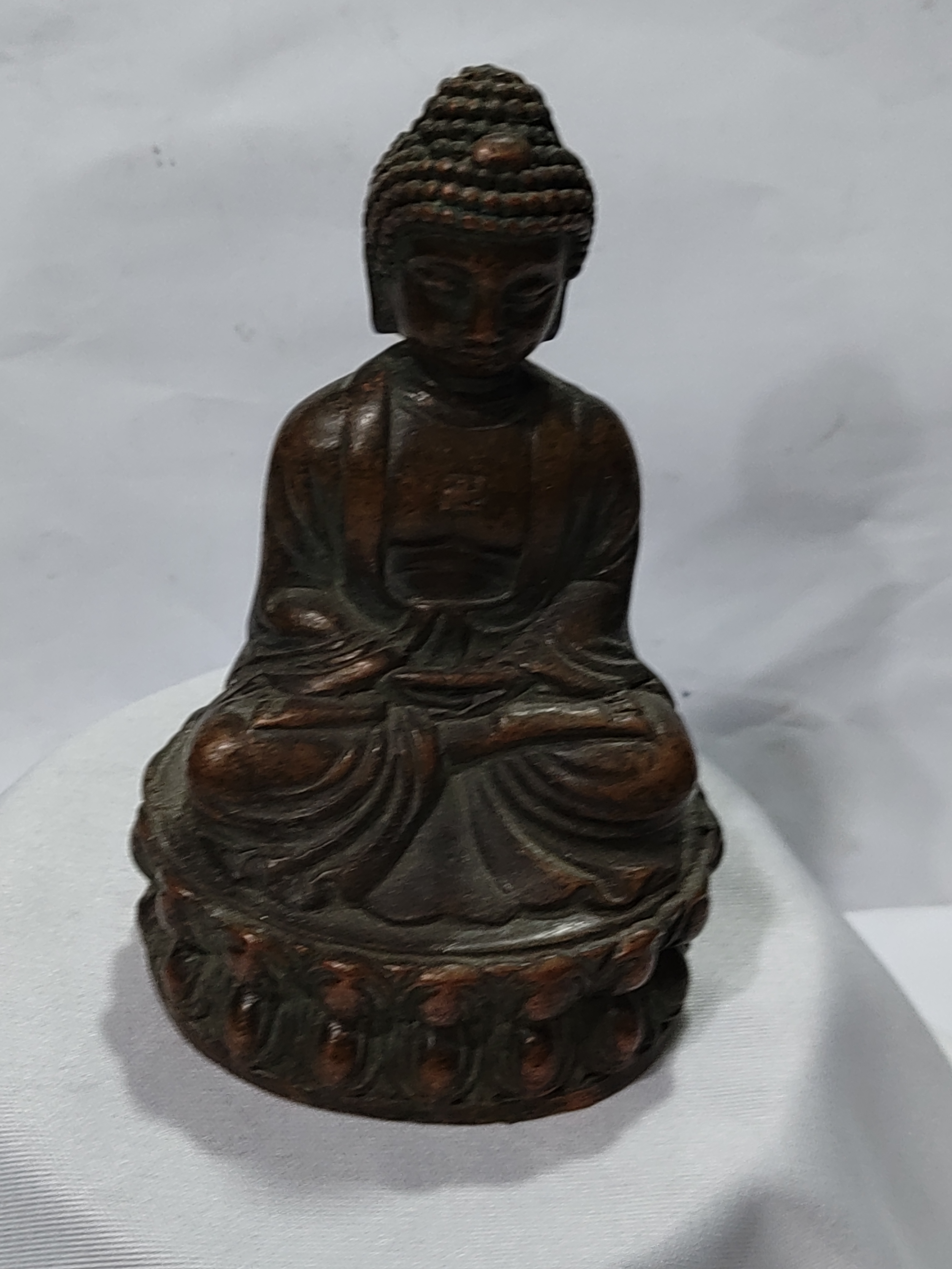 お客様満足度NO.1 中国古董，古銅釋迦牟尼坐像，高11.5cm，重