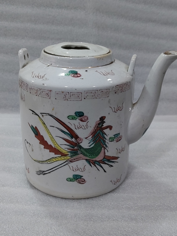 古玩陶瓷龍鳳紋提梁壺拍賣,當前價格588元