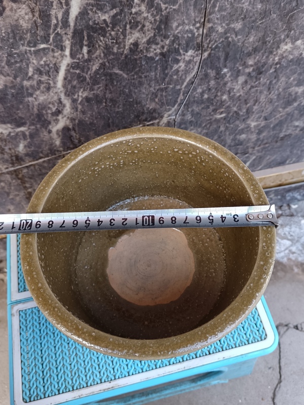 古玩陶瓷明龍泉奩式三足爐拍賣(mài),當(dāng)前價(jià)格5000元