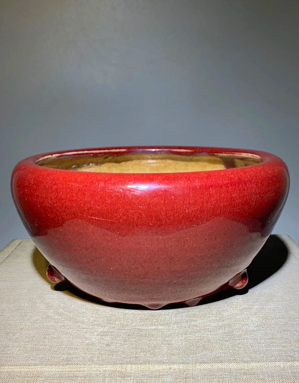 古玩陶瓷(收藏級)鈞紅釉三乳足缽式香爐拍賣,當前價格0元