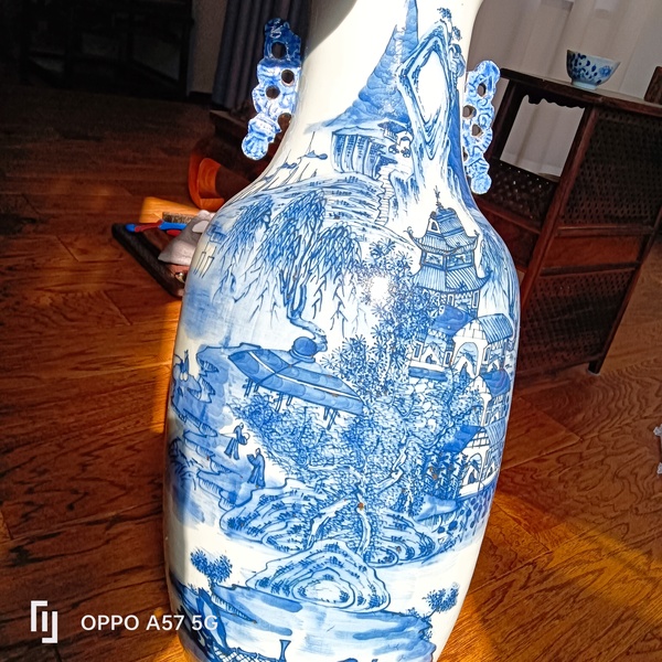 古玩陶瓷清中期山水大瓶拍賣,當前價格15000元