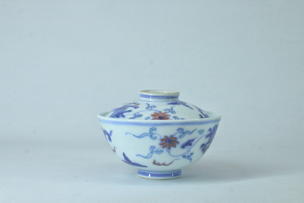 古玩陶瓷清末·青花五彩龙纹盖碗拍卖，当前价格888元