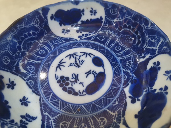 古玩陶瓷晚清民国青花花卉纹盘拍卖，当前价格158元