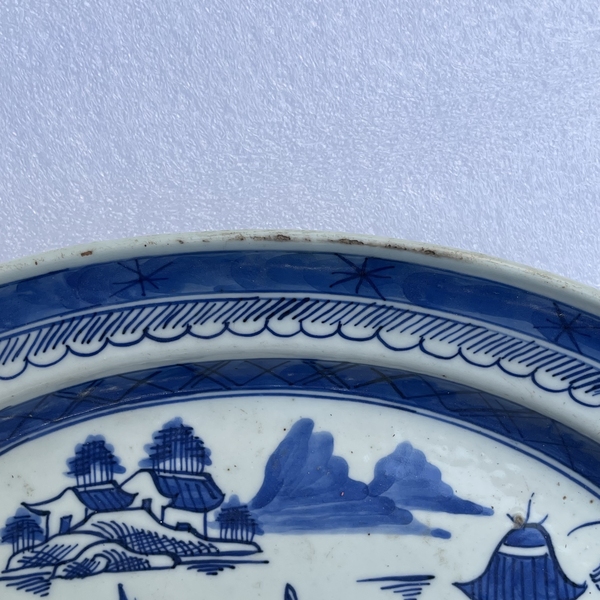 古玩陶瓷青花山水樓閣紋大盤拍賣,當前價格2500元