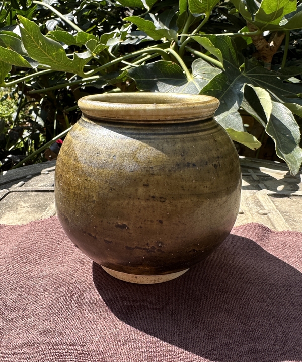 古玩陶瓷元代·茶葉末釉唇口罐拍賣,當前價格3300元
